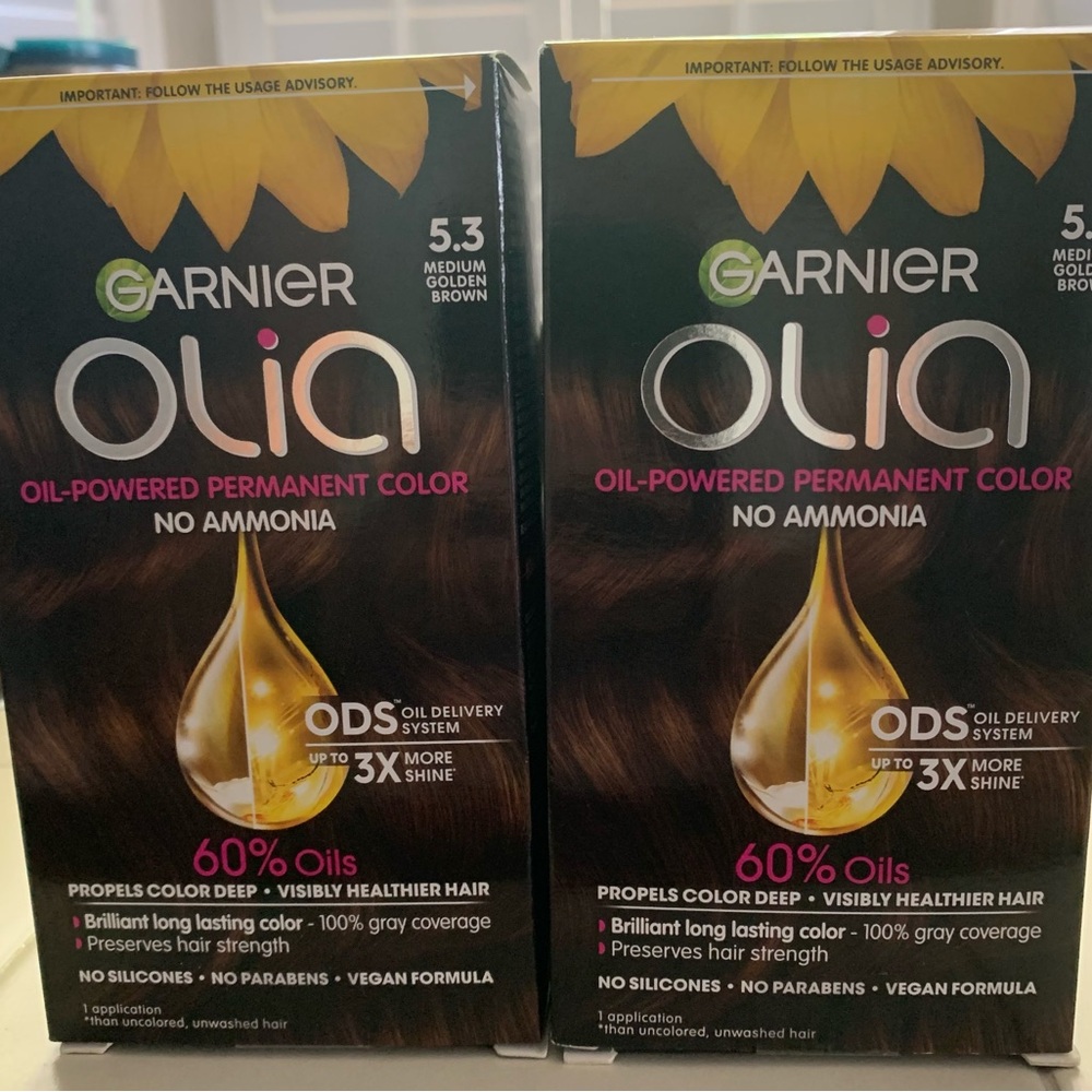 Garnier Olia oil powered permanent color
5.3 medium brown - lot of 2